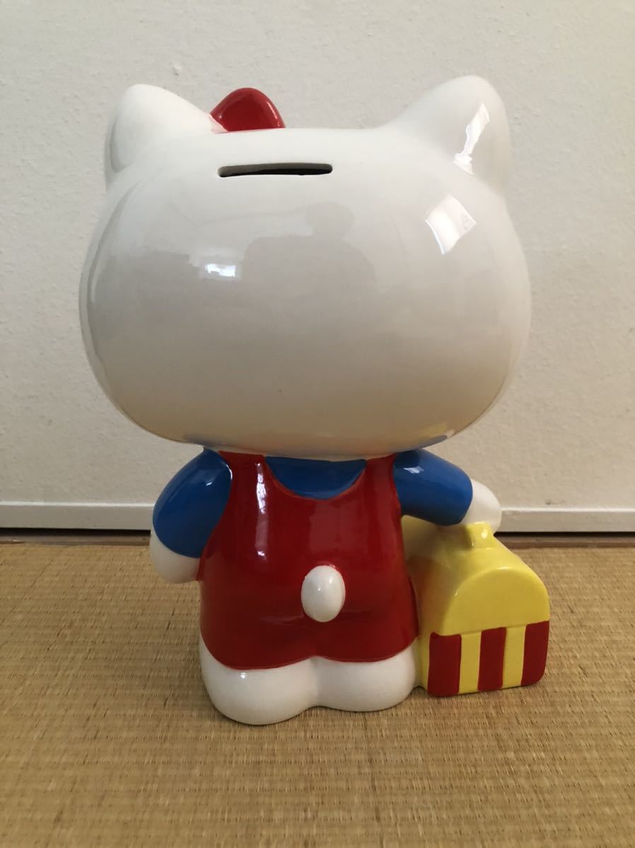 サンリオ HELLO KITTY ハローキティ キティ キティちゃん 陶器 貯金箱
