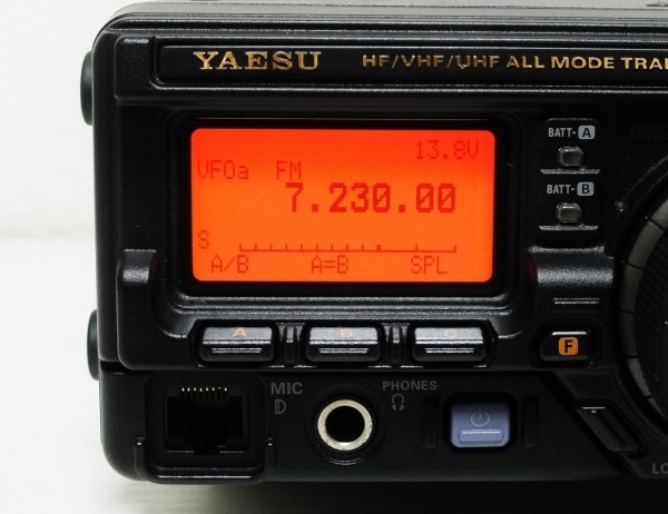 YAESU FT-897S HF～430MHz 新スプリアス機 FP-30A付き アマチュア無線