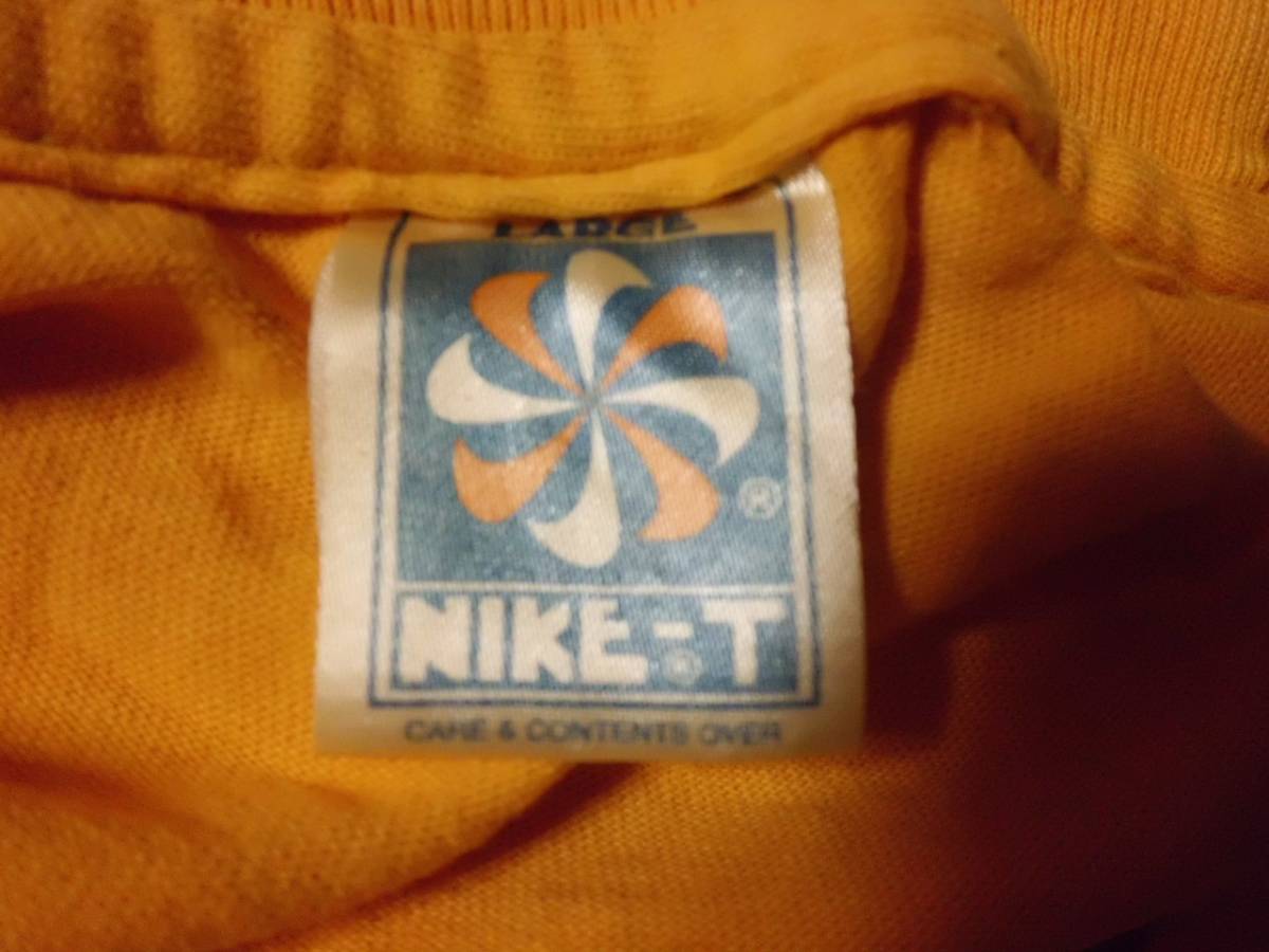 NIKE ナイキ 風車タグ 浮世絵 芸者 Tシャツ ブート cascade run off 