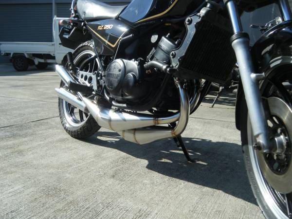 RZ250/350用 ステンレス クロス右2本出しストリートチャンバー 【ゼス
