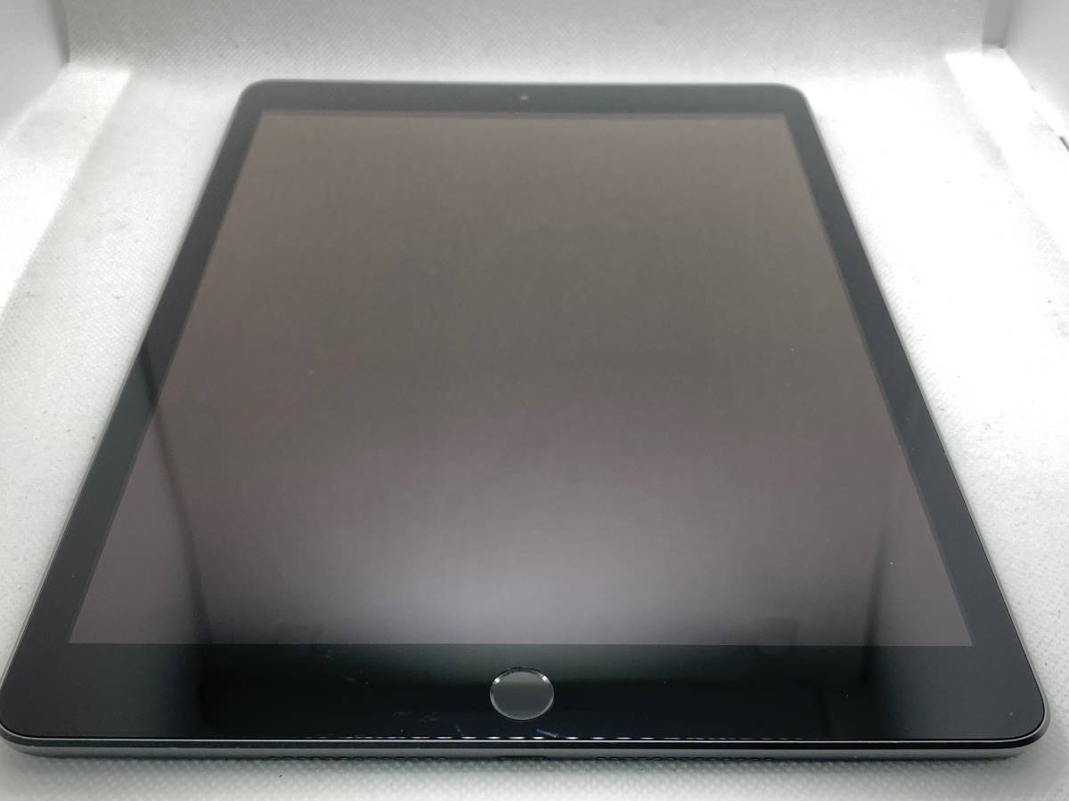 【美品】iPad第7世代 32GB Wi-Fi スペースグレイ 付属品完備 ケーブル未使用 MW742J/A A2197 2019 ②