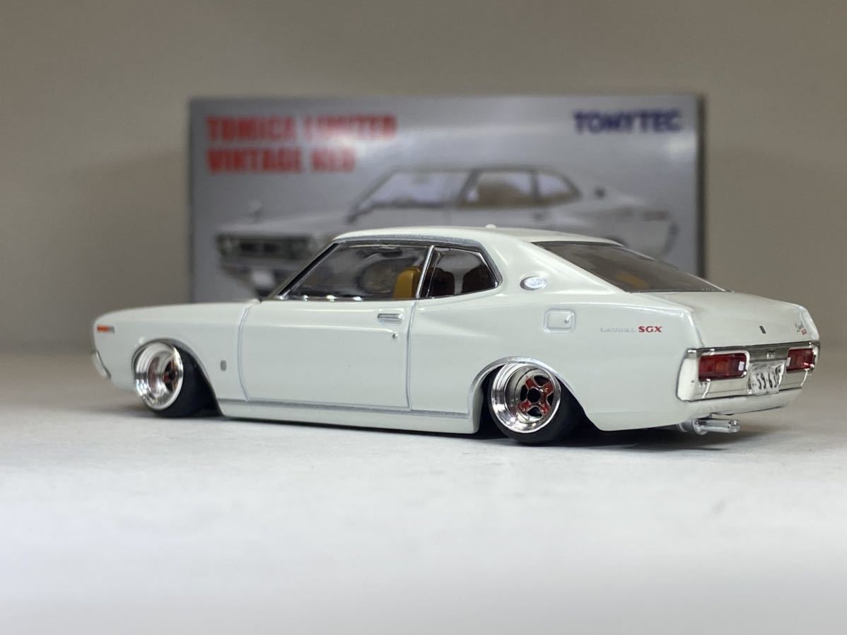 1/64改 日産 ローレル HD2000sgx ブタケツ 車高短 深リムホイール SSR