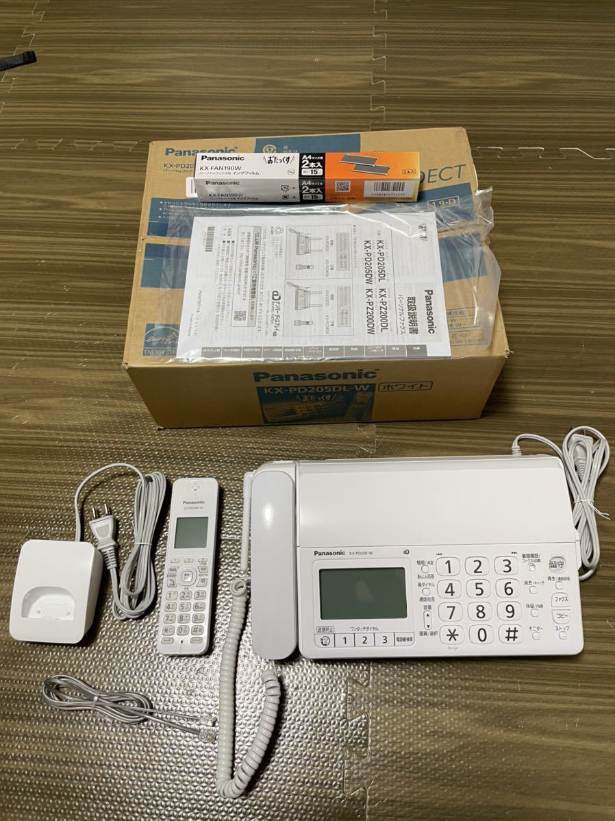 8*58(2) Panasonic パーソナルファックス 子機1台付き KX-PD205DL-W Panasonic普通紙ファクス(子機1台付き) KX-PD205DL おたっくす