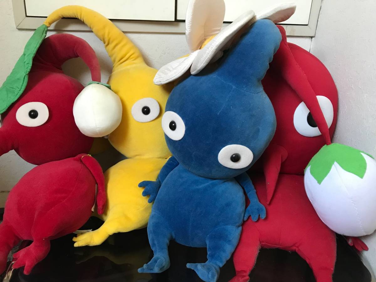 ピクミン　ぬいぐるみ　抱き枕　巨大サイズ　3体セット　レトロ　2001年 ☆ピクミン 抱きマクラ☆3種4個 90cm、130cm(ゲーム