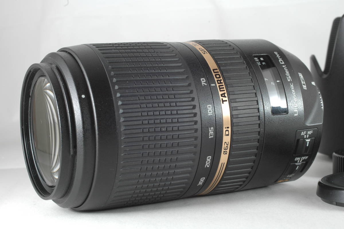 70-300mm Di SP VC : USD F4-5.6 TAMRON TS com F⁄4-5.6 XLD