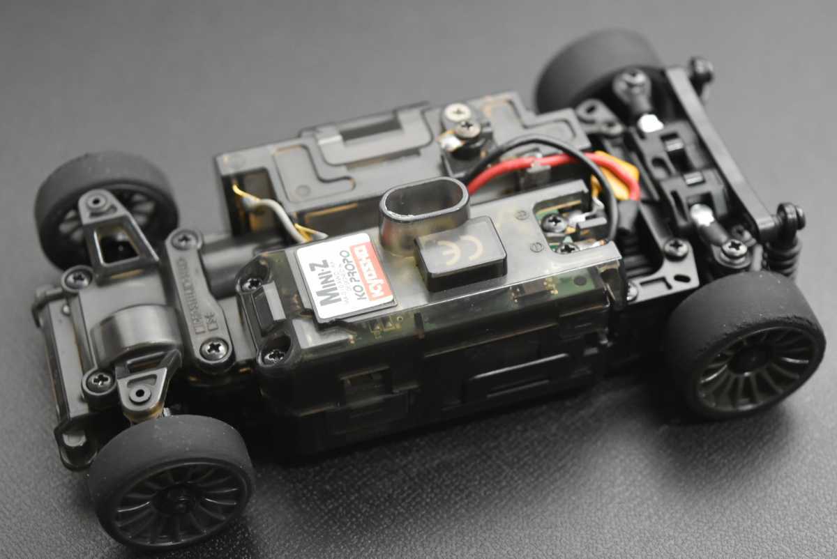 人気セール，お買い得 京商 ミニッツ MA-010 AWD シャーシ リアダブルウィッシュボーンサスペンション クリアスケルトンシャーシ(京商)｜売買されたオークション情報、yahooの商品情報をアーカイブ公開 - オークファ 京商