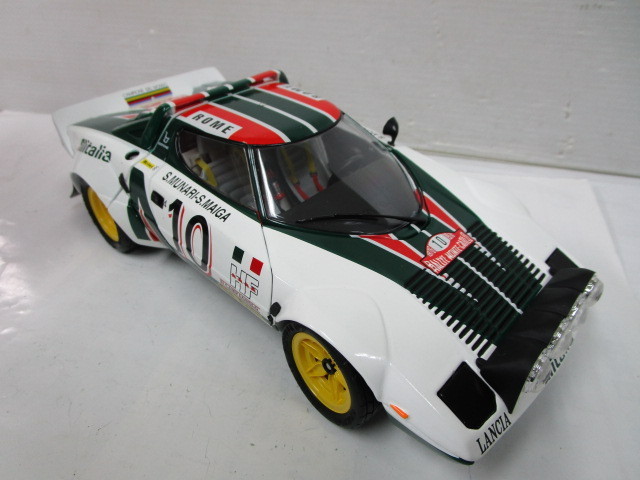 京商 1/18 ランチア ストラトス HF モンテカルロラリー ウィナー 1976