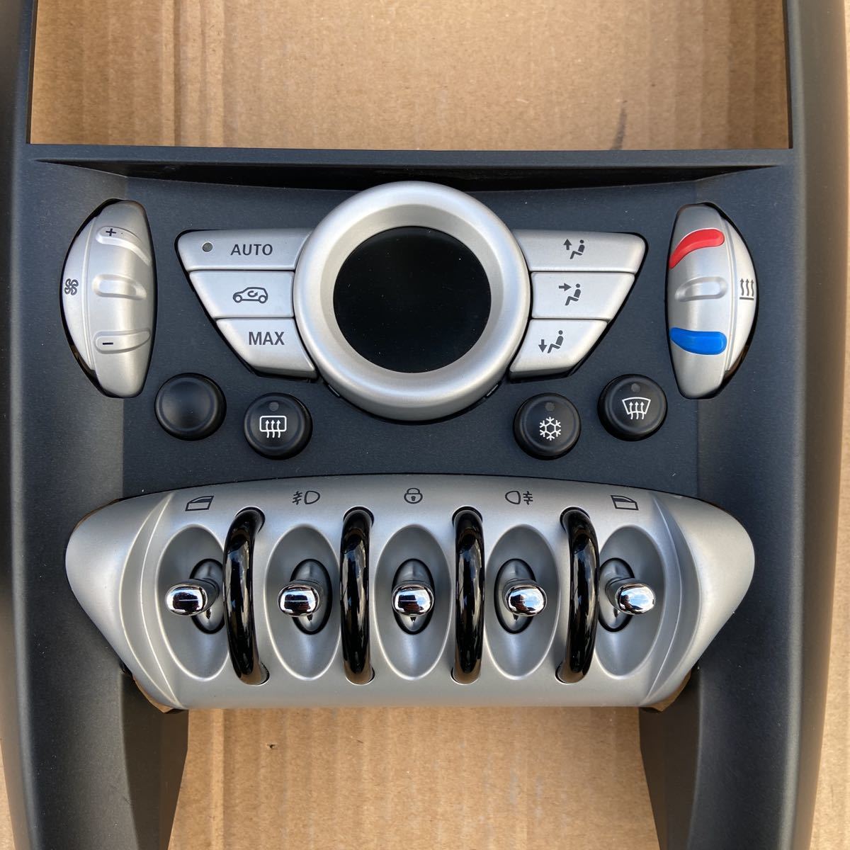 BMW MINI COOPER ミニクーパー クラブマン ML16 純正 エアコンスイッチ