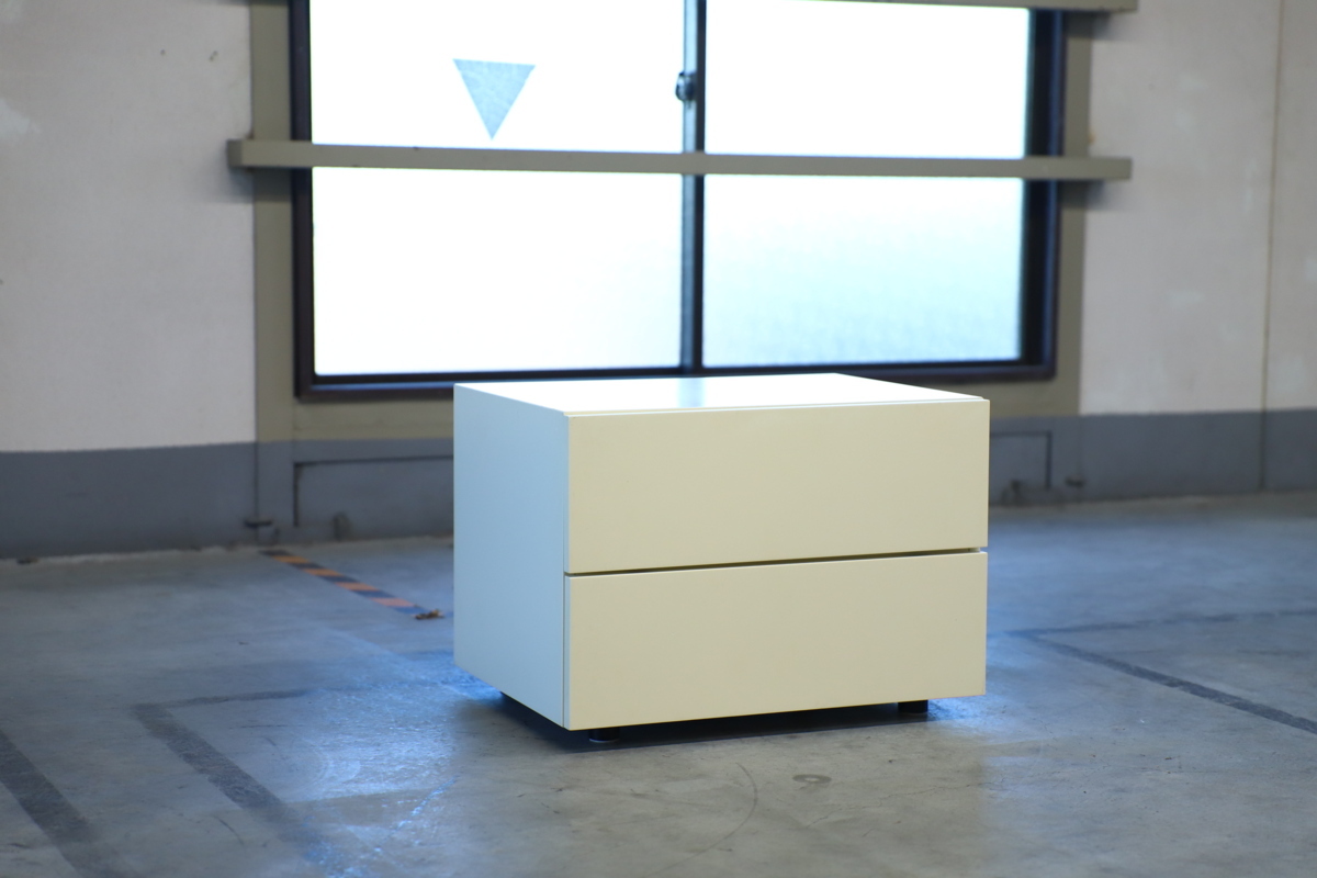 Cassina ピエロ・リッソーニ「MODERN」チェストa ナイトテーブル 