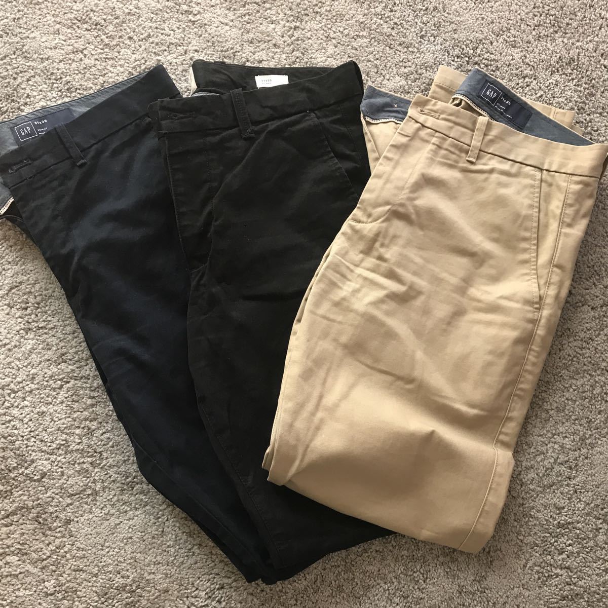 ギャップgap メンズパンツ3本セット ネイビー ブラック ベージュ サイズ31 30 Skinny ジーンズ 売買されたオークション情報 Yahooの商品情報をアーカイブ公開 オークファン Aucfan Com