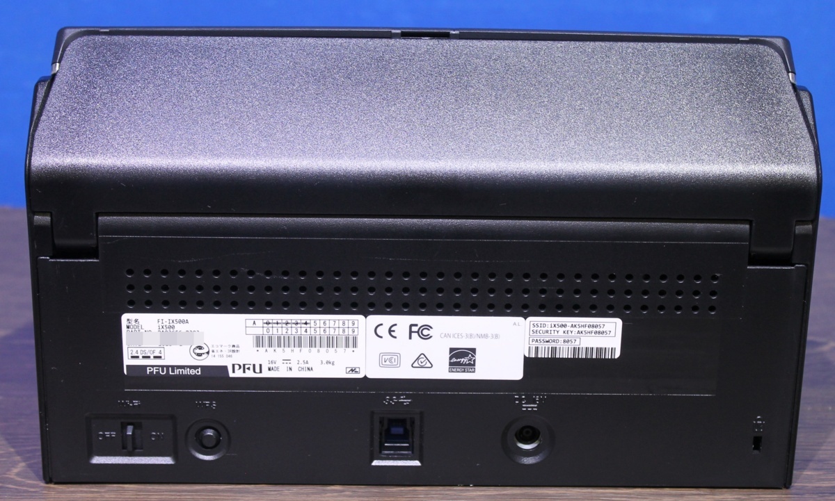 scan snap ix500 型名:FI-IX500A 【処分価格】 scan snap ix500 型名:FI-IX500A 【処分価格】