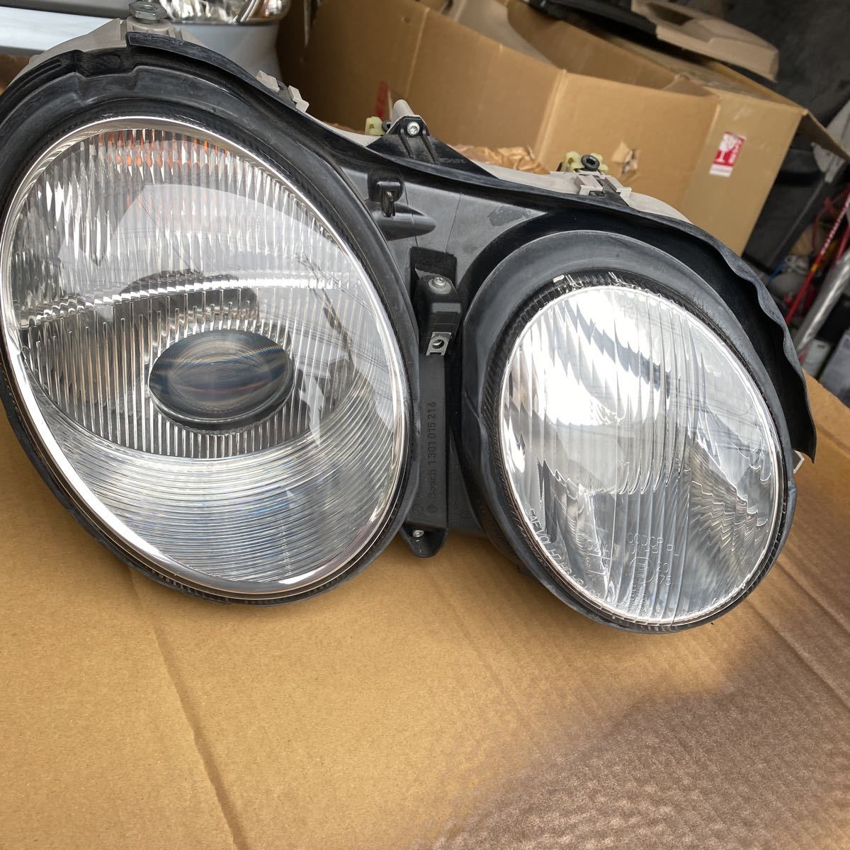 日産スカイラインRS D30後期 テールランプ 鉄仮面 旧車 未使用品 左右