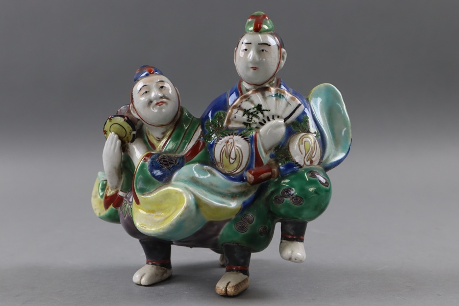 花瓶 花器 | - 松尾博之作白磁花瓶花文 0 中国美術 花入 メルカリ 大清