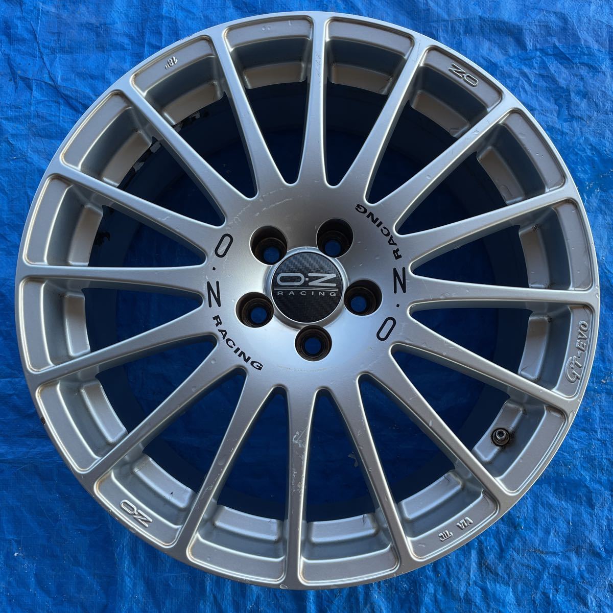 OZ RACING OZ レーシング GT-EVO 18インチ 18×7.5J+48 PCD100/5穴 ハブ 
