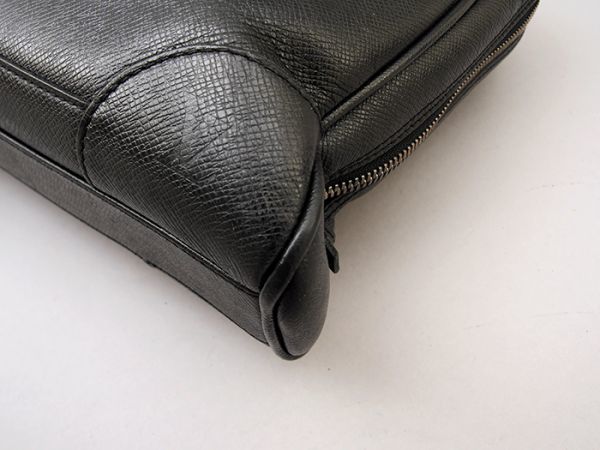 ぽ*け様 Louis Vuitton タイガ・イゴール・ブリーフケース ビジネス
