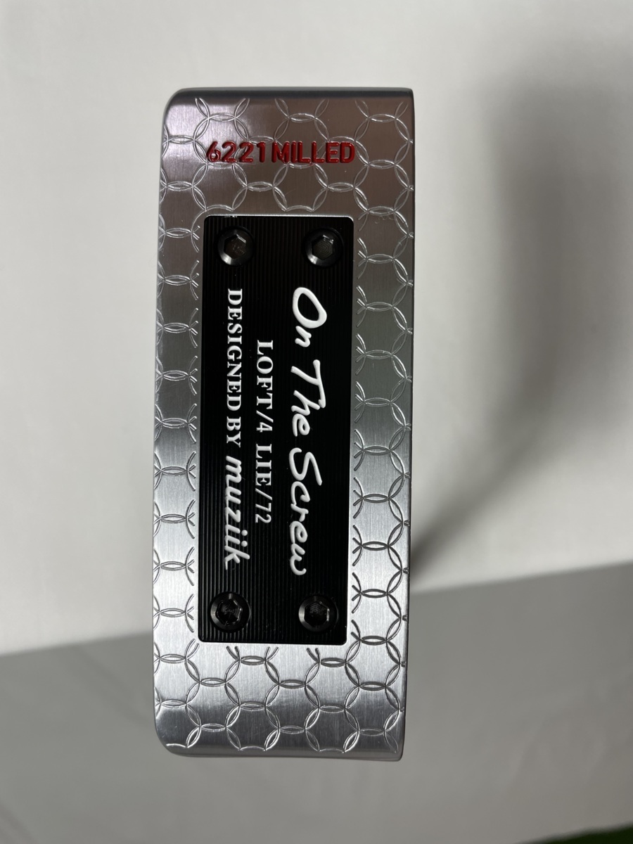 Muziik ムジーク On the Screw 6221 Short Slanted Neck パター Screw
