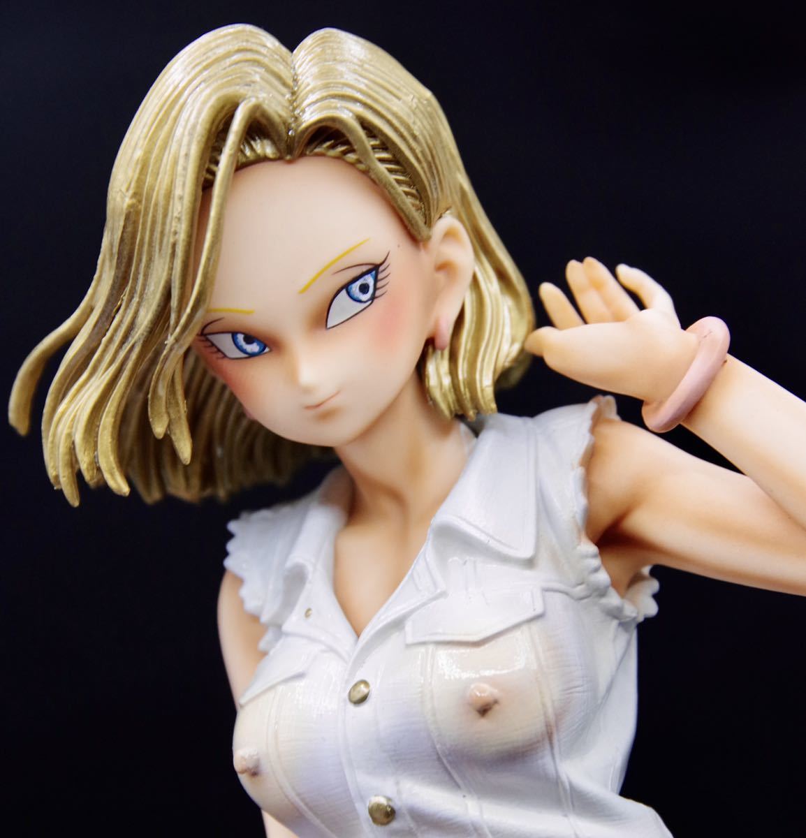 人造人間18号 ドラゴンボール フィギュア リペイント 透け塗装 ネイル