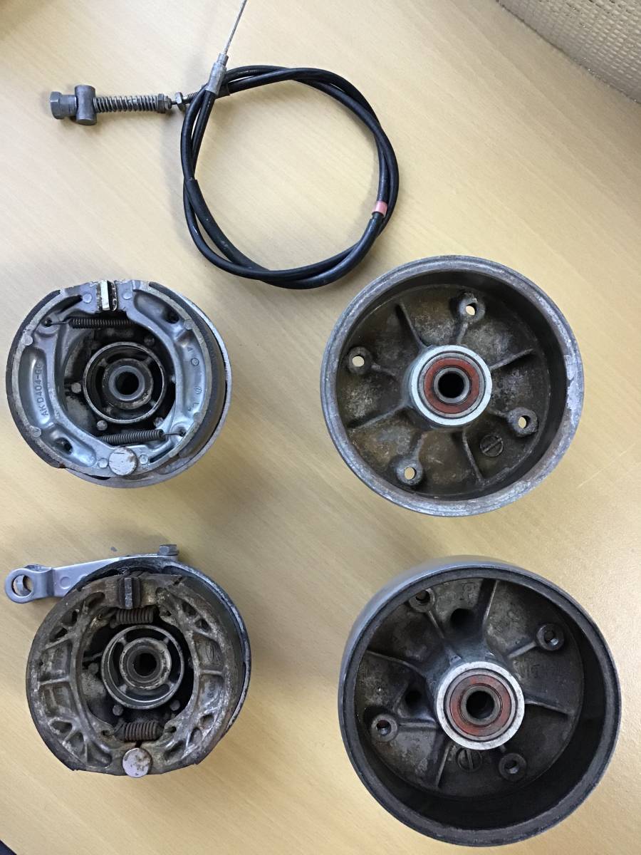 Z50J. モンキー 4L. 純正 希少 ( 前後ドラムブレーキセット、ブレーキ