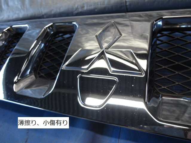 三菱デリカD5 CV5W 前期純正 フロントグリル<カメラ無>7456A366 三菱デリカD5 CV5W 前期純正 フロントグリル<カメラ無>7456A366