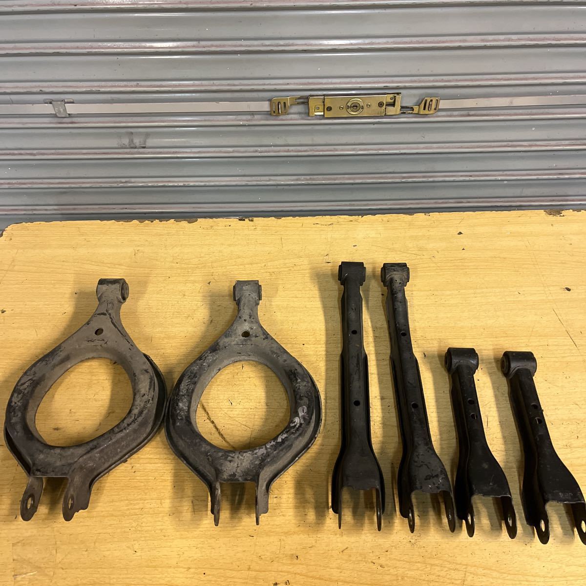 【数量限定，セール】 日産 シルビア s13 180sx 純正 リアアーム アッパーアーム トラクションロッド トーコンロッド 3点セット c(その他)｜売買されたオークション情報、yahooの商品情報をアーカイブ公開 - オークフ その他