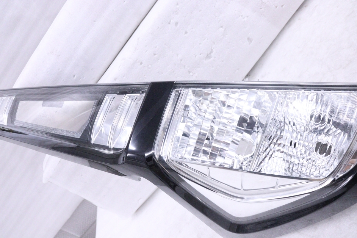 タンク 2026年最新Yahoo!オークション トヨタ -m900aタンク(テールライト)の中古品 led（ブレーキ・テールランプ｜ライト パーツ（ブレーキ・テールランプ カスタム テールの中古品・新品 M900A&frasl;M910A -トヨタ テールランプ(自動車 (スモーク) 用 テールランプ Tint+ トヨタルーミー•タンクLED