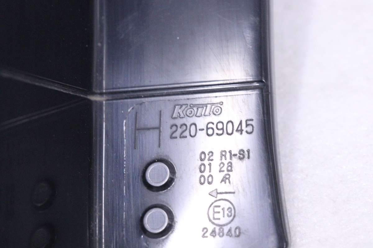 タンク 2026年最新Yahoo!オークション トヨタ -m900aタンク(テールライト)の中古品 led（ブレーキ・テールランプ｜ライト パーツ（ブレーキ・テールランプ カスタム テールの中古品・新品 M900A&frasl;M910A -トヨタ テールランプ(自動車 (スモーク) 用 テールランプ Tint+ トヨタルーミー•タンクLED