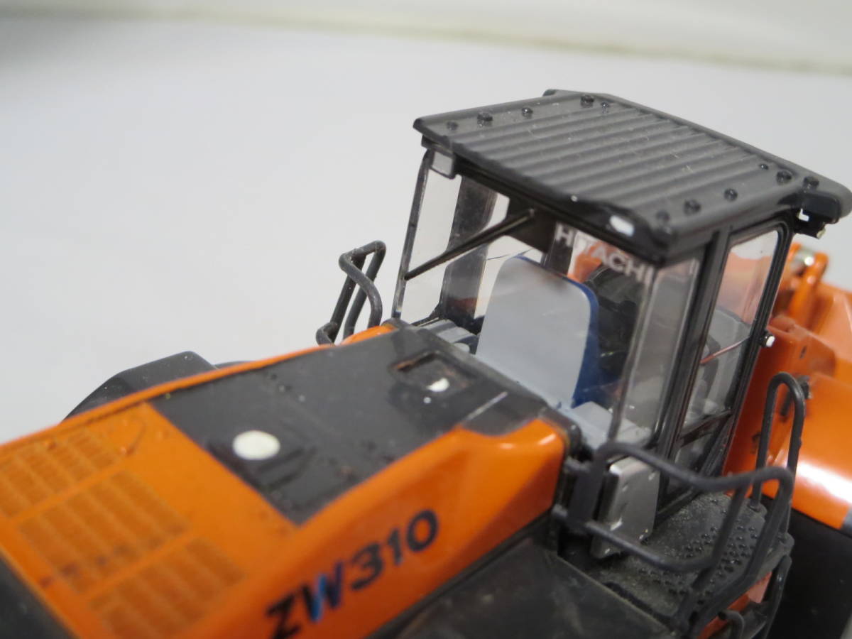 ロ 日立建機トレーディング 1/50スケール HITACHI ホイールローダー ZW310