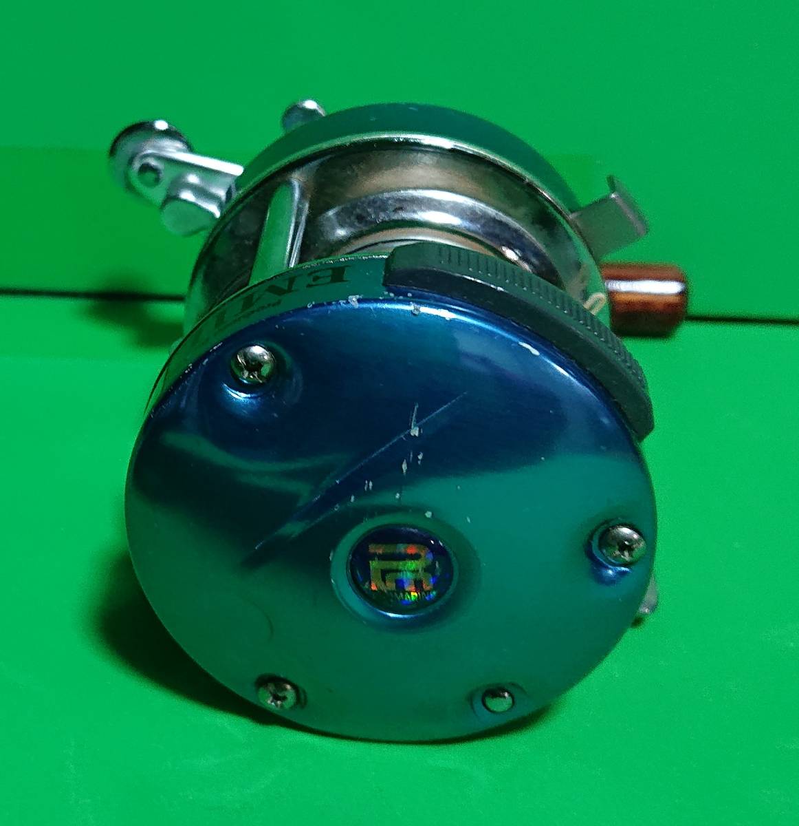 小型両軸リール EMILEY カワハギ釣り、穴釣り等_3