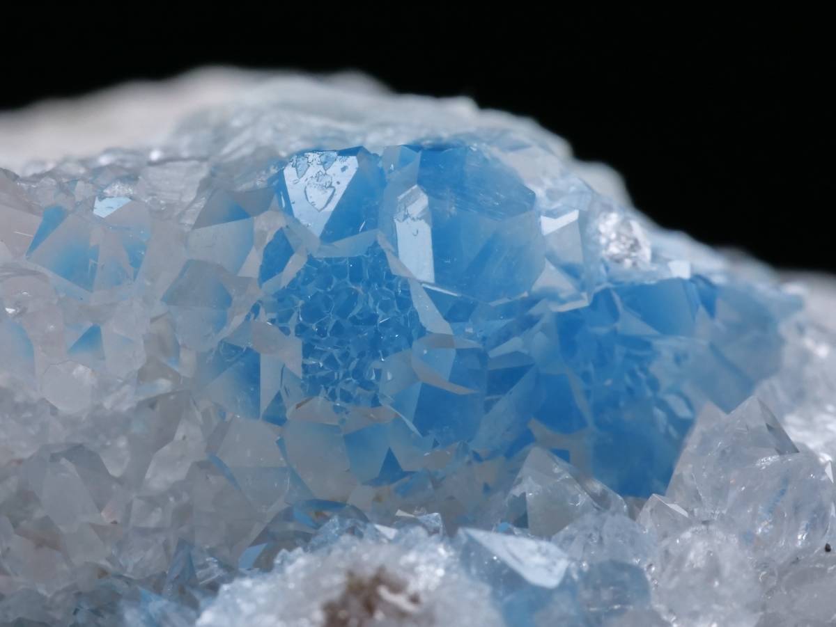 コンゴ シャッタカイト - シャッタカイトと水晶 Mine産 Tantara 