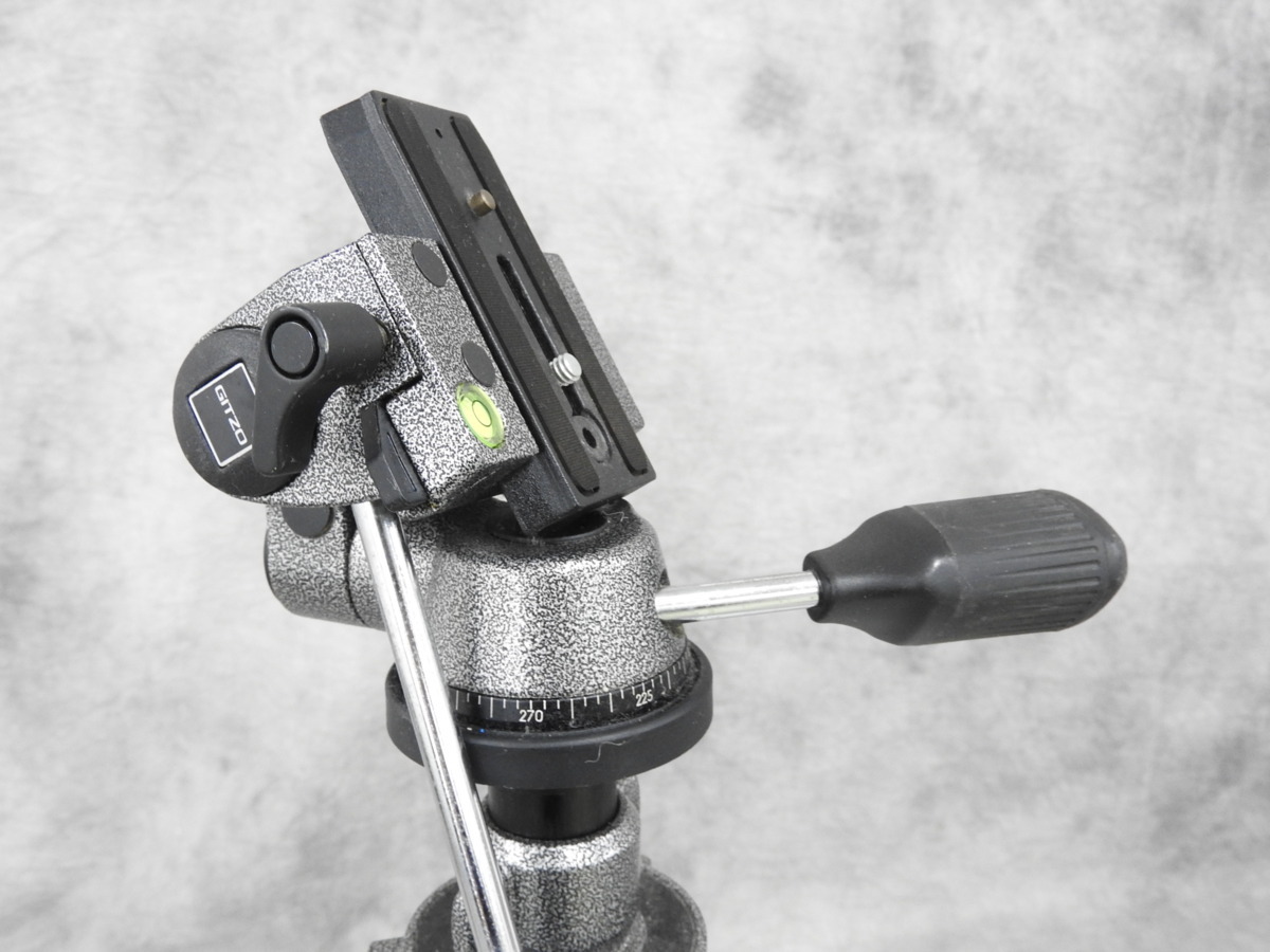 Basalt Gitzo GITZO カメラ用 Video ヨドバシ.com ☆GITZO/ジッツ/ G1298 basalt カメラ用 三脚　☆中古☆