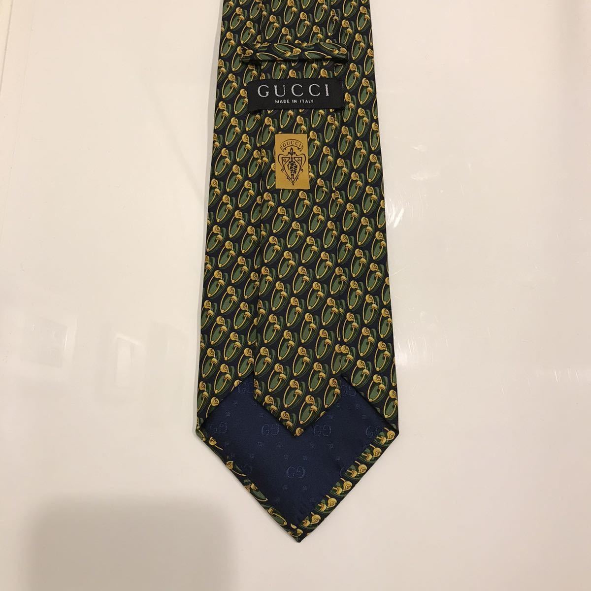 グッチ GUCCI ネクタイ グリーン 緑 総柄 極美品 シルク100% 漂う高級 