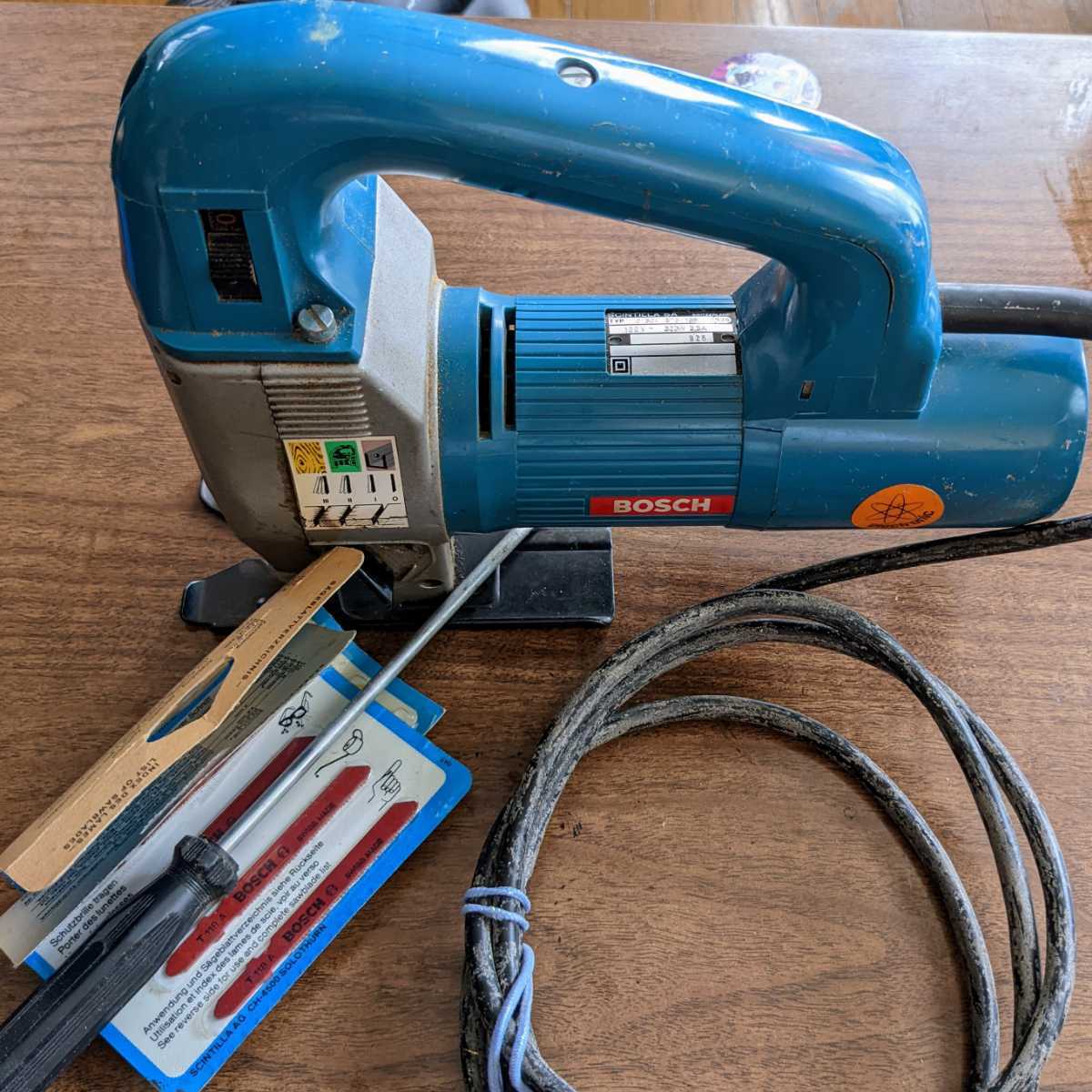  ボッシュ BOSCH 電動工具ジグソー(ジグソー、電気のこぎり)｜売買されたオークション情報、yahooの商品情報をアーカイブ公開 - オークファン 木工用