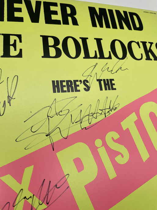 ☆セックス・ピストルズ (Sex Pistols) メンバー直筆サイン入り LP 
