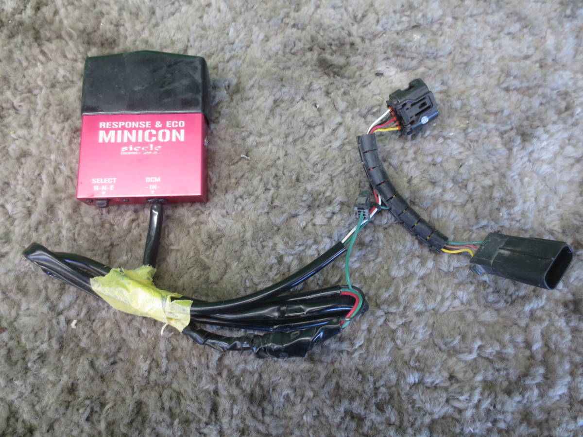トヨタ プリウス ZVW30 シエクル siecle MINICONα/MENICON ミニコン