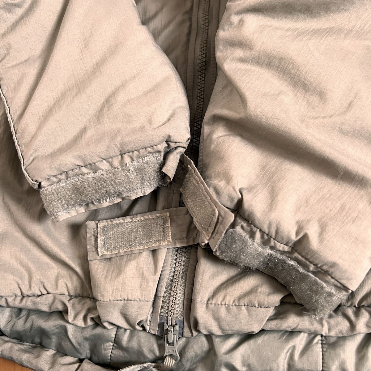 米軍 実物 デッドストック ECWCS GEN3 LEVEL7 JACKET WILD THINGS M-R