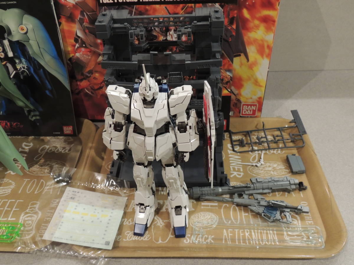 1/144 HGUC NZ-666 クシャトリヤ MG 1/100 RX-0 ユニコーンガンダム HD