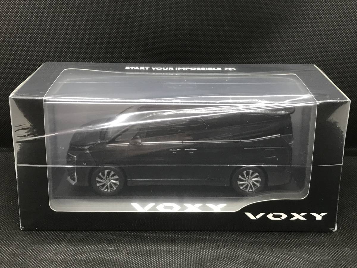 2022/1発売 非売品 新型 トヨタ ヴォクシー/ボクシー カラーサンプル 1