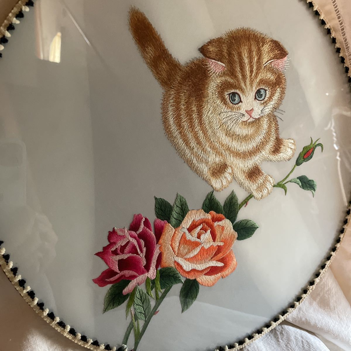 両面刺繍 刺繍 猫 置物 高級刺繍 アンティーク中国美術 中国刺繍工芸品