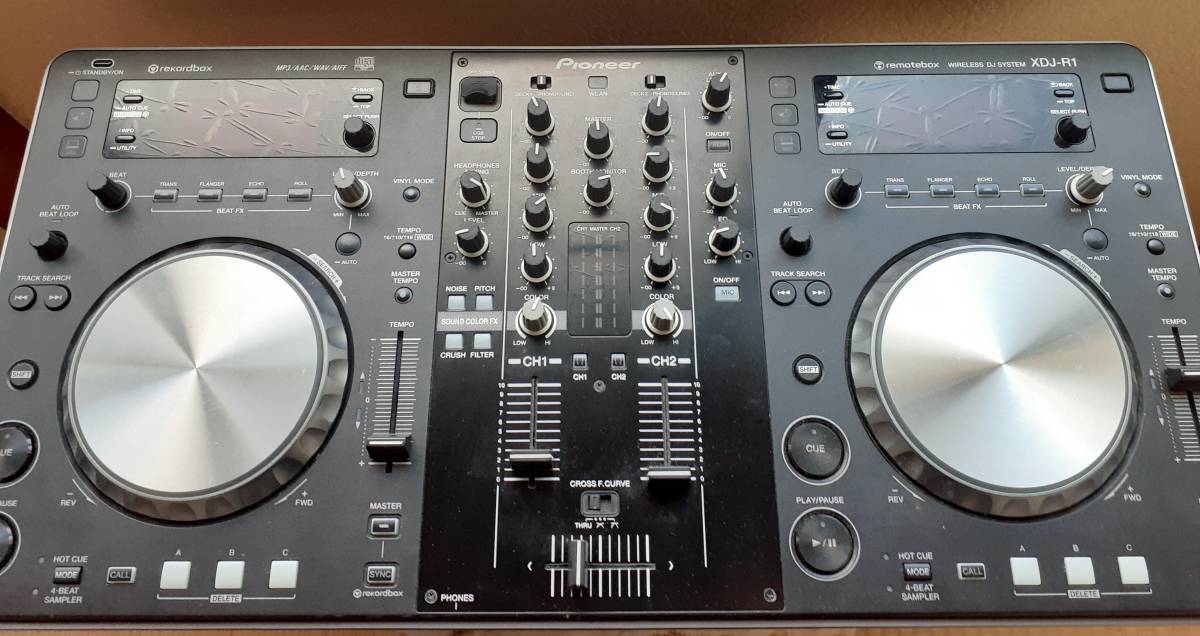 大幅値下げ※【中古】Pioneer ワイヤレスDJシステム XDJ-R1 美品 動作