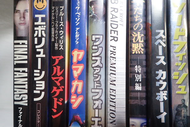 映画dvdまとめ売り（旧式ケース223枚） M11 DVDまとめて ワンスアンドフォーエバー TOMBRAIDER ファイナル