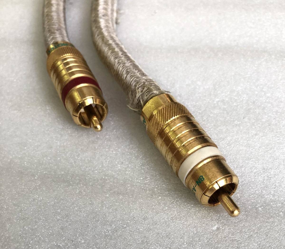ACROTEC アクロテック 8N-A2080 RCAケーブル 0.6m 2本 8N-A2080