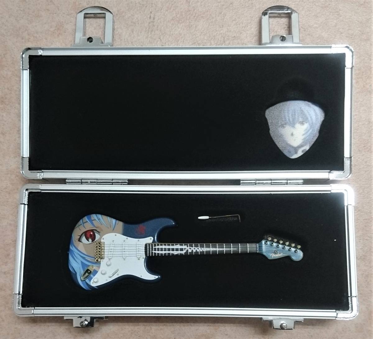 ◇ 新世紀エヴァンゲリオンギター 綾波レイ REI-STRATOCASTER TYPE01 1 