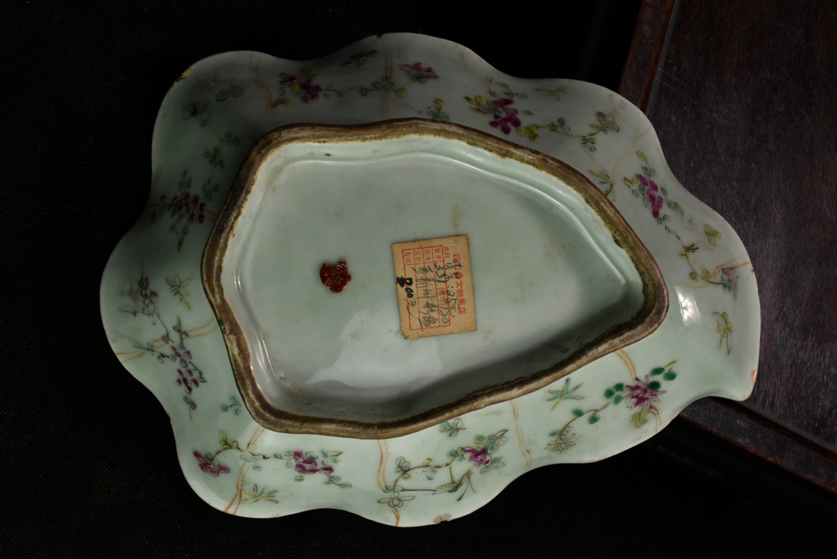 久2830 粉彩人物紋蓋物 時代品 唐物 中国美術 万暦 粉