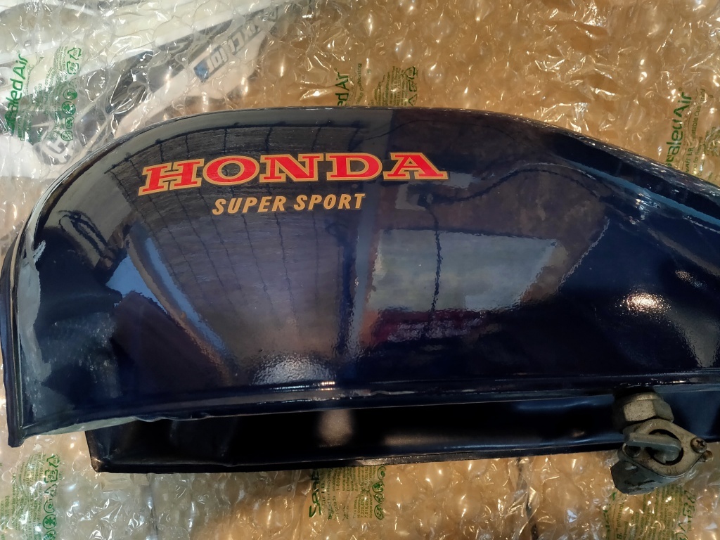 旧CB400F タンクとサイドカバーセット サイドカバー 中古リプロ品