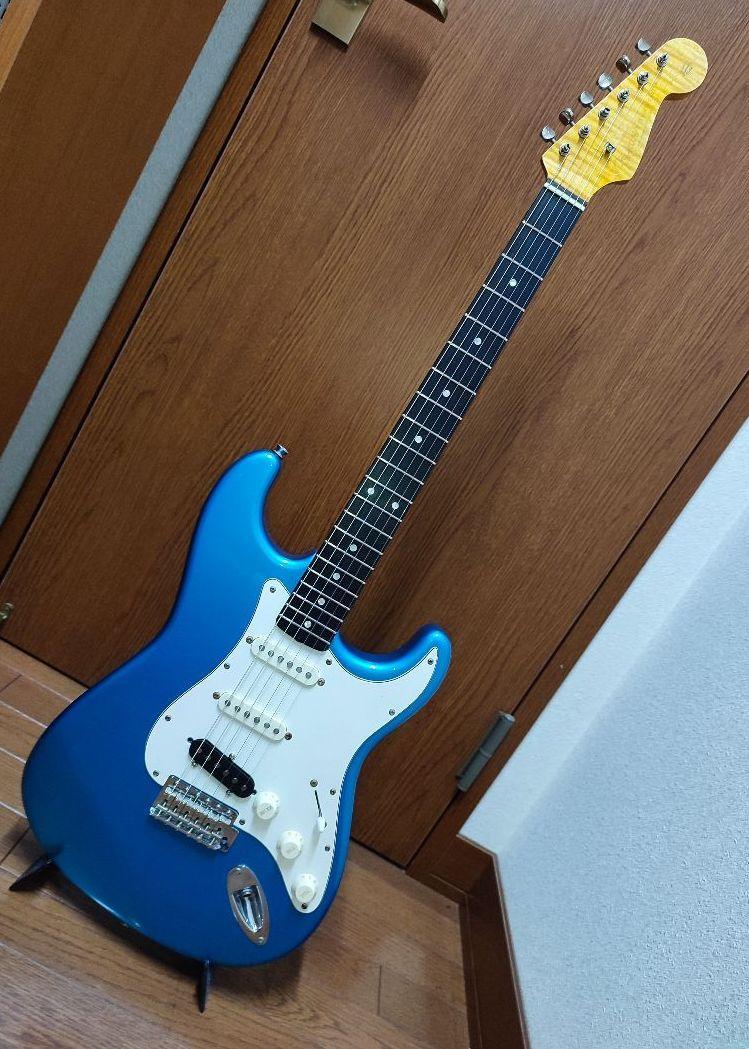 テレキャスターピックアップ搭載 ストラトキャスタータイプ エレキギター　