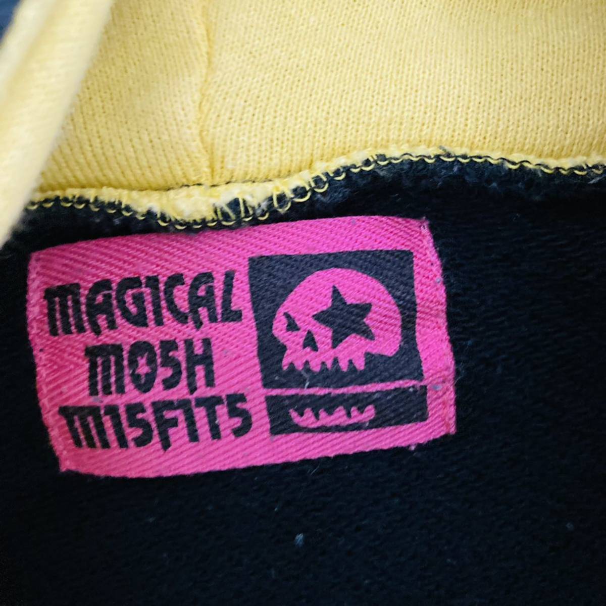 マジカルモッシュミスフィッツパーカー フーディー ロビンマスク ウォーズマン テリーマン ジェロニモ バンド L ブラック Lサイズ 売買されたオークション情報 Yahooの商品情報をアーカイブ公開 オークファン Aucfan Com