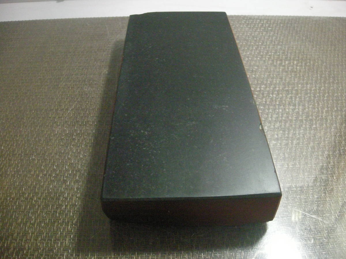 超激得，人気 天然砥石 正本山 大谷山 戸前 浅黄 1355g特上 大工道具 古道具(研磨砥石)｜売買されたオークション情報、yahooの商品情報をアーカイブ公開 - オークファン 研磨砥石