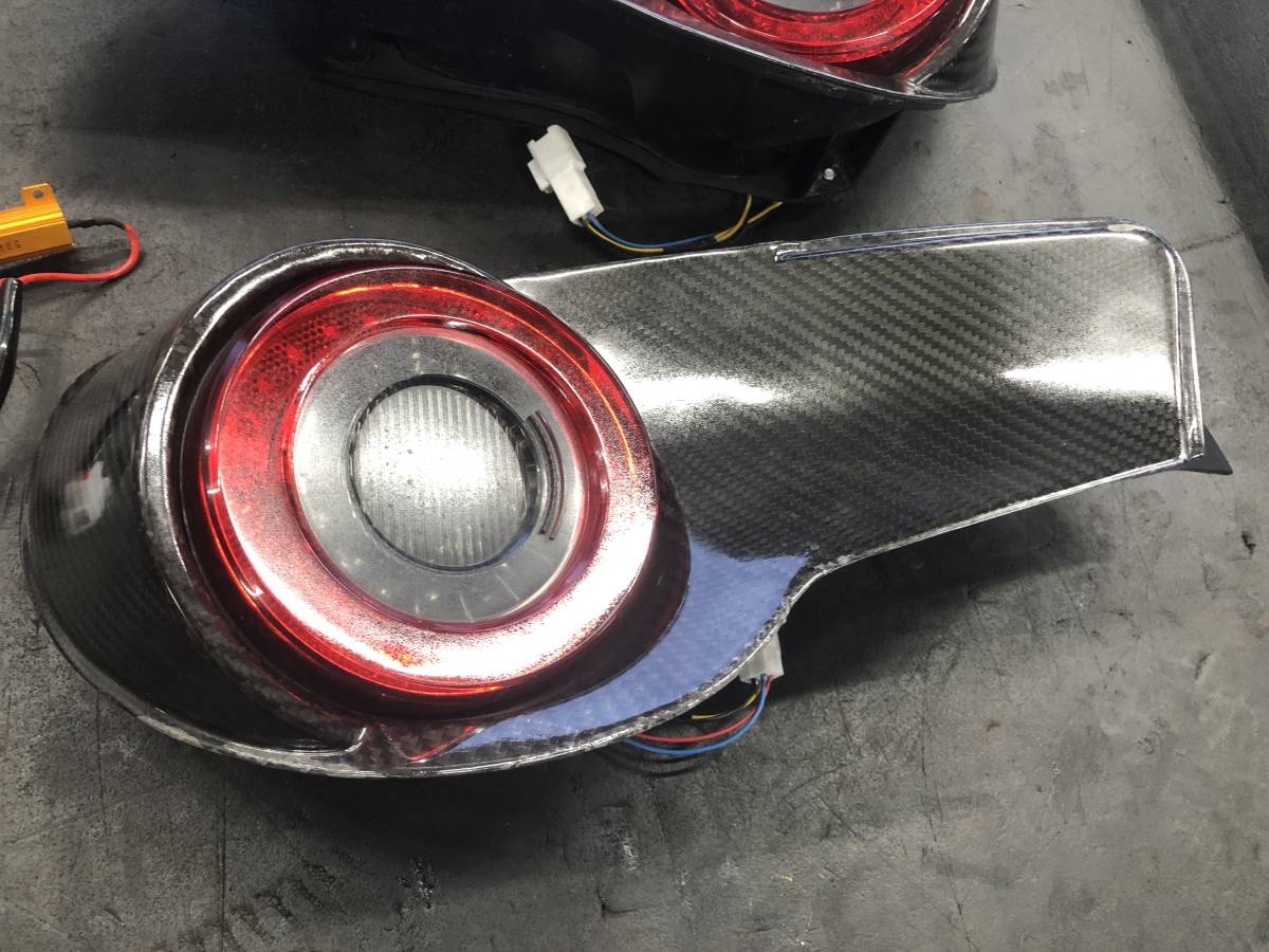 1円スタート売切り】86 BRZ ZN6 ZC6用 インテック カーボン テールライト