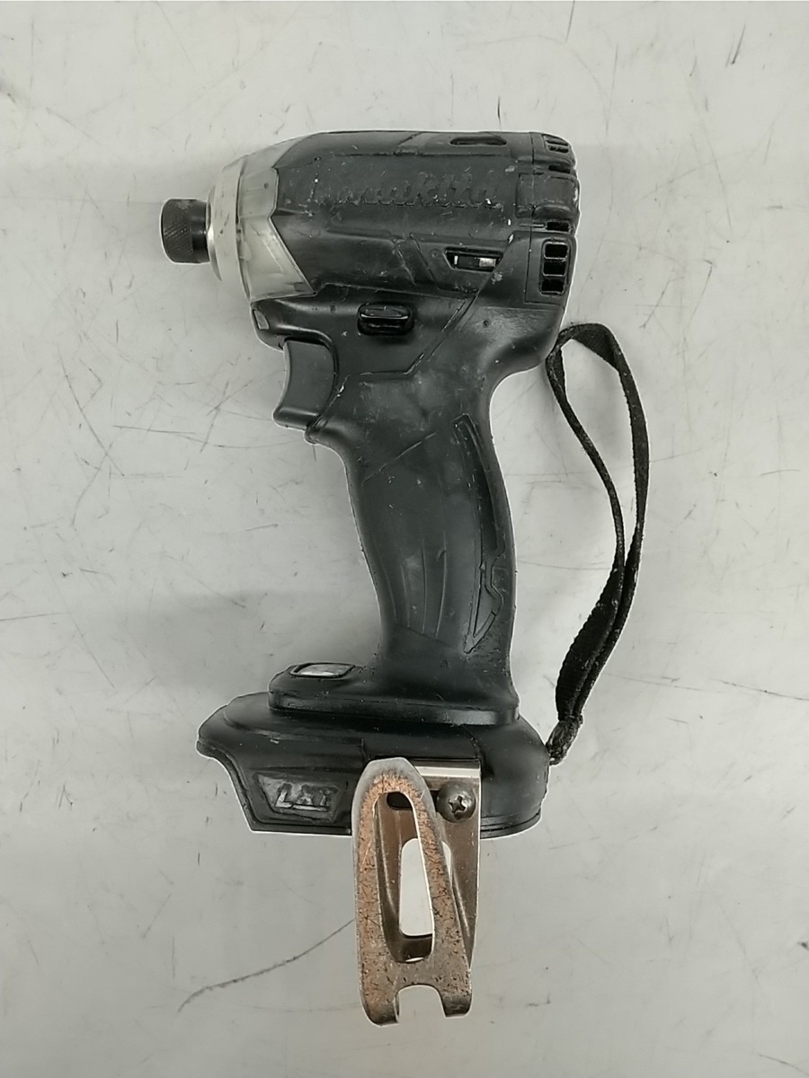 【中古品】★マキタ 充電式インパクトドライバ 14.4V 黒 本体のみ TD137DZB　　IT1UQUQ1U9C4