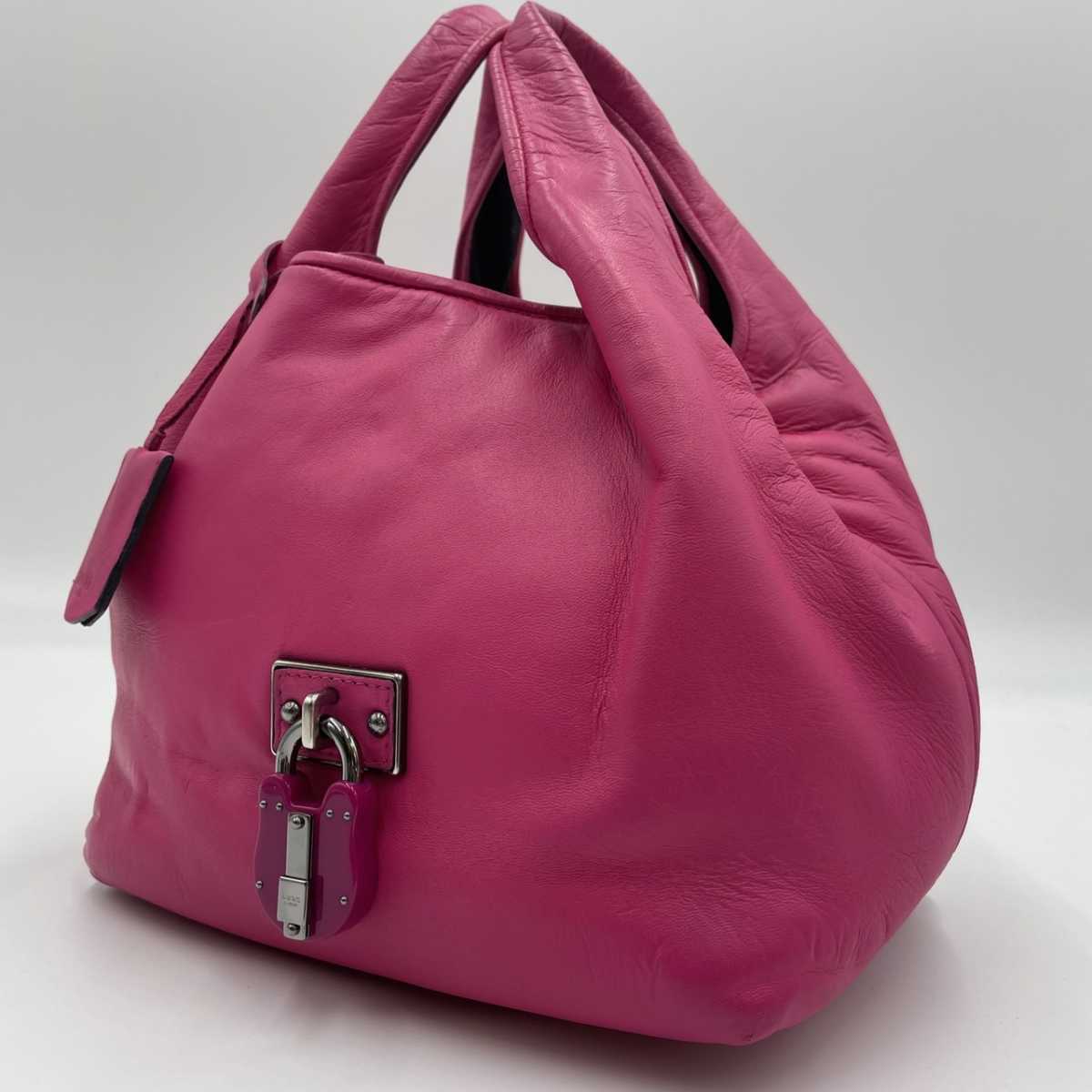 1円〜 ○大人の女性○ LOEWE ロエベ カリエ レザー 本革 1円〜 ○大人の女性○ LOEWE ロエベ カリエ レザー 本革